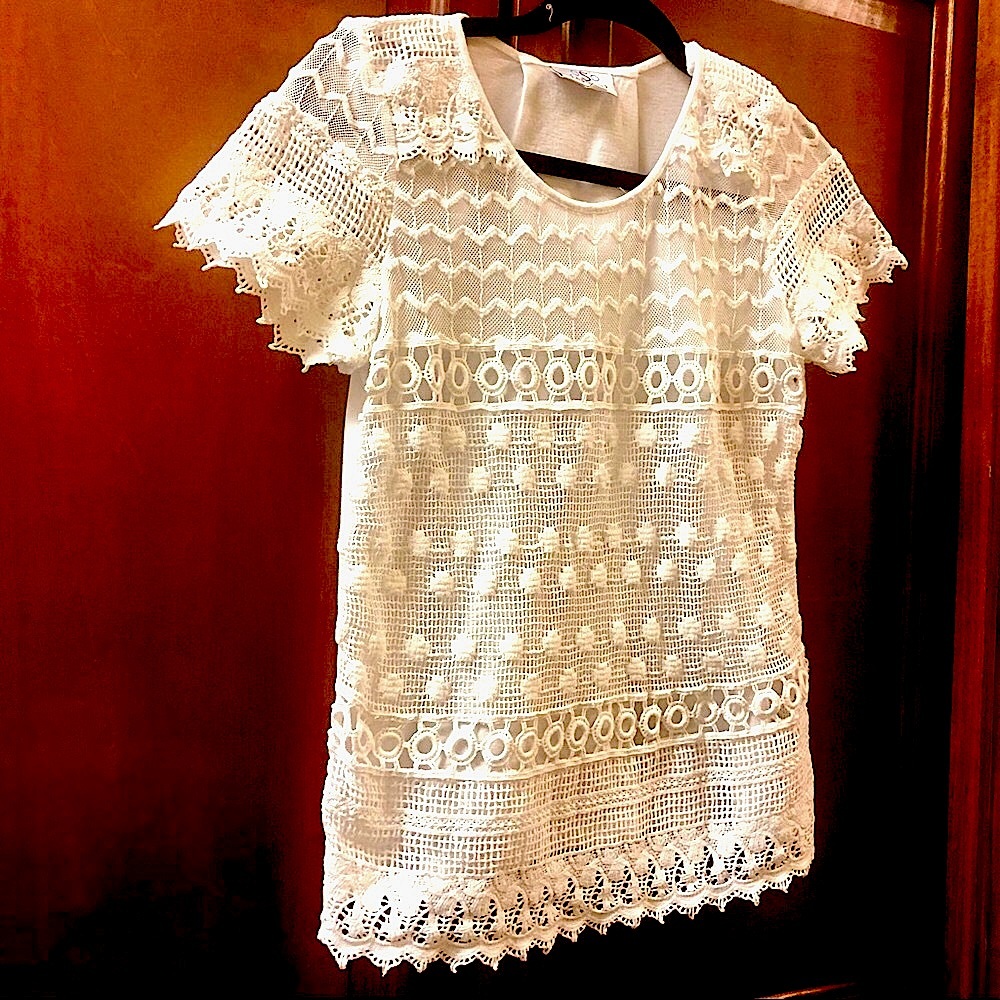 lace white top